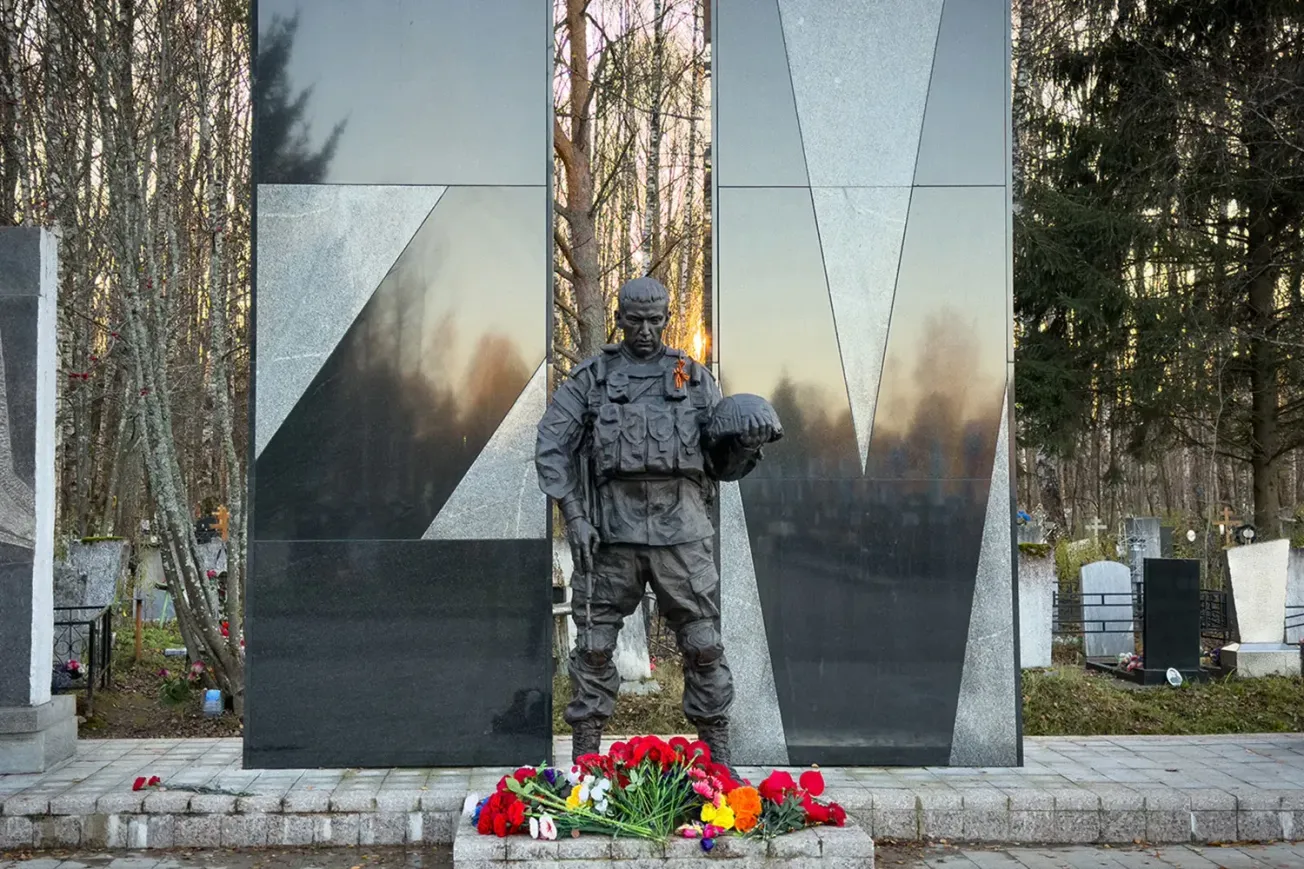 Russian Soldiers Complain That Wives Show More Enthusiasm for Death Benefits Than Marriage Itself